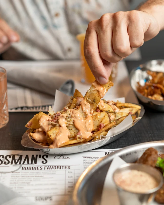 Happy hour just isn't complete without Dirty Fries.

Za'atar, deli debris, sauerkraut, Gruyère, and our special sauce.
Get your nosh on M-F / 3-6